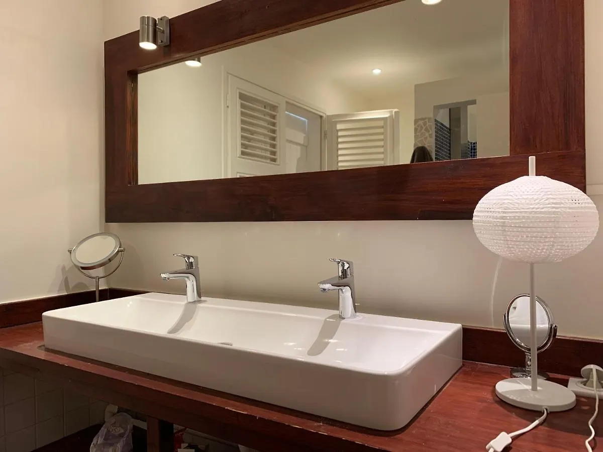 Magar Vue Mer Plain Pied Piscine Jacuzzi Standing Le Gosier  Le Gosier (Grande-Terre)