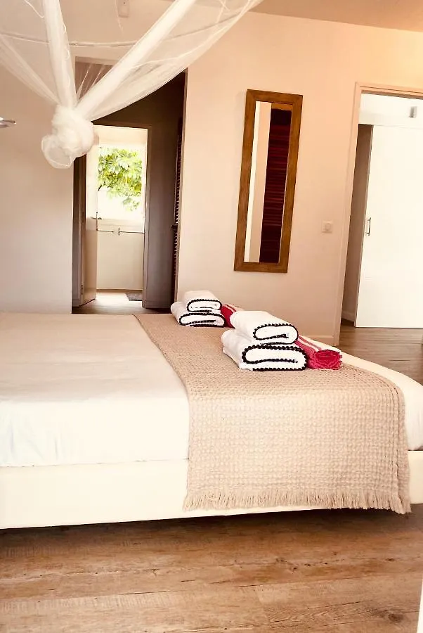 Magar Vue Mer Plain Pied Piscine Jacuzzi Standing Le Gosier  Le Gosier (Grande-Terre)